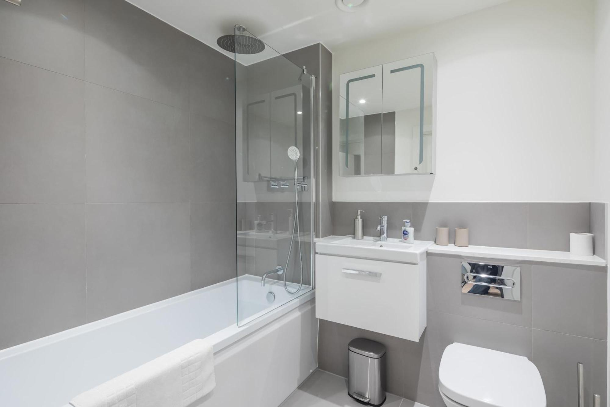 Apartment Stunning With Parking Cambridge (Cambridgeshire)